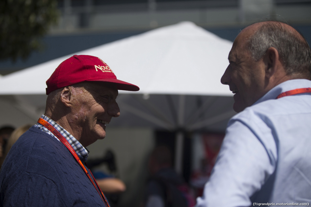 GP AUSTRALIA, 20.03.2016 - Nikki Lauda (AU), Mercedes e Ron Dennis (GBR) McLaren Executive Chairman