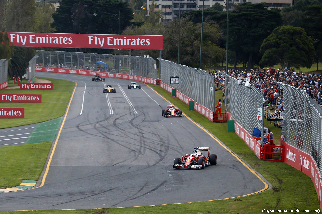 GP AUSTRALIA, 20.03.2016 - Gara, Sebastian Vettel (GER) Ferrari SF16-H