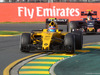 GP AUSTRALIA, 20.03.2016 - Gara, Jolyon Palmer (GBR) Renault Sport F1 Team RS16 davanti a Carlos Sainz Jr (ESP) Scuderia Toro Rosso STR11