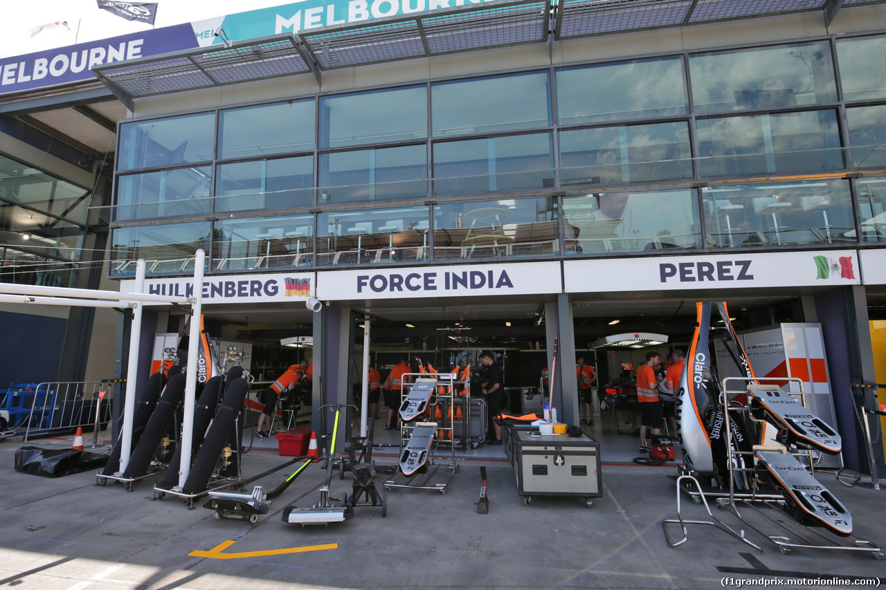 GP AUSTRALIA, Sahara Force India F1 Team pit garages.
16.03.2016.