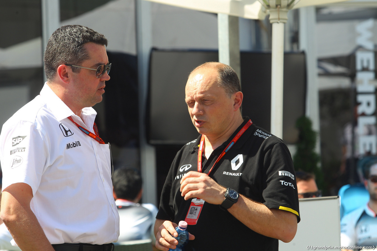 GP AUSTRALIA, 17.03.2016 - Eric Boullier (FRA) McLaren Racing Director (L)