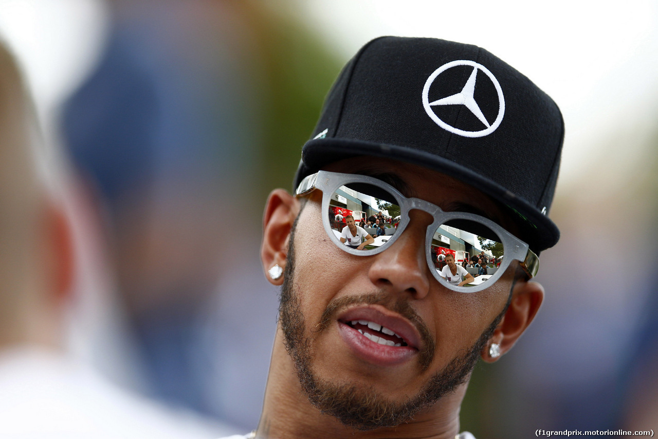 GP AUSTRALIA, 17.03.2016 - Lewis Hamilton (GBR) Mercedes AMG F1 W07 Hybrid