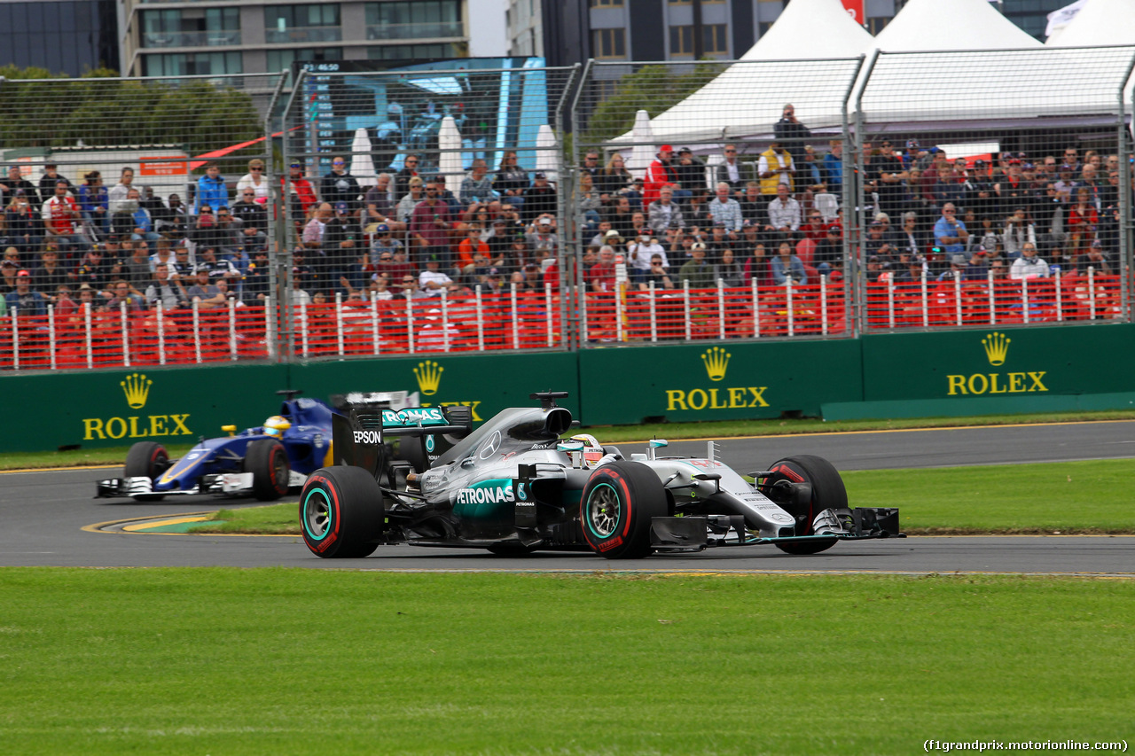 GP AUSTRALIA, 19.03.2016 - Prove Libere 3, Lewis Hamilton (GBR) Mercedes AMG F1 W07 Hybrid