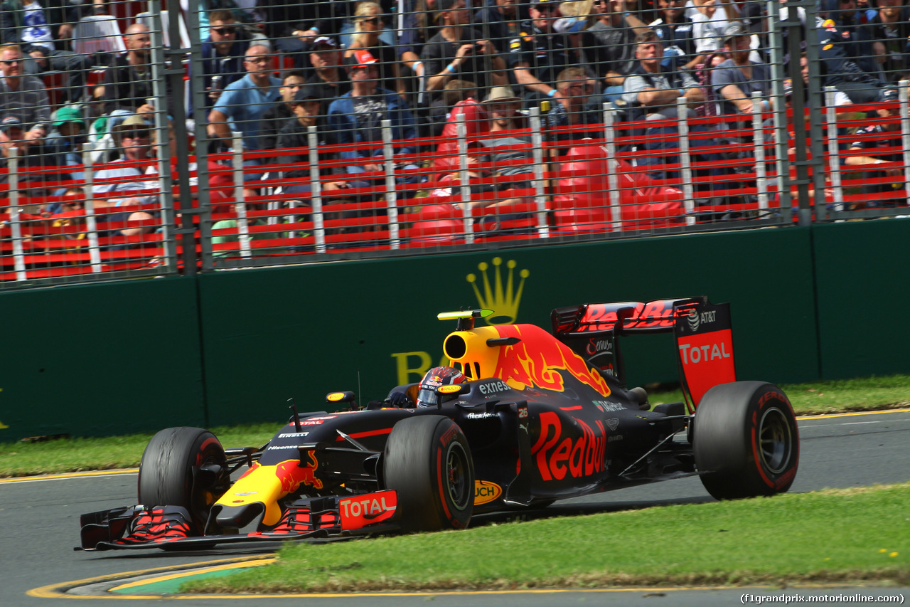 GP AUSTRALIA, 19.03.2016 - Prove Libere 3, Daniil Kvyat (RUS) Red Bull Racing RB12