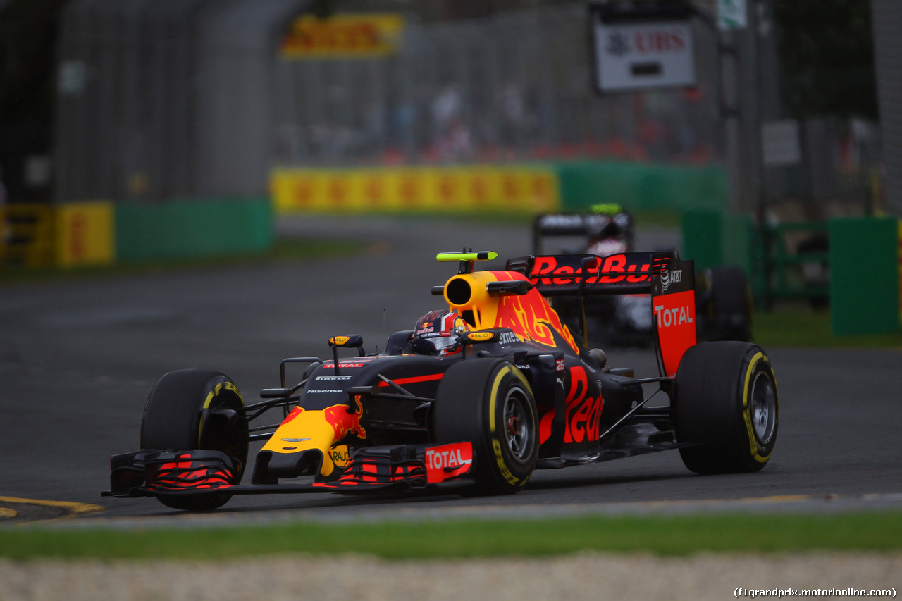 GP AUSTRALIA, 18.03.2016 - Prove Libere 1, Daniil Kvyat (RUS) Red Bull Racing RB12