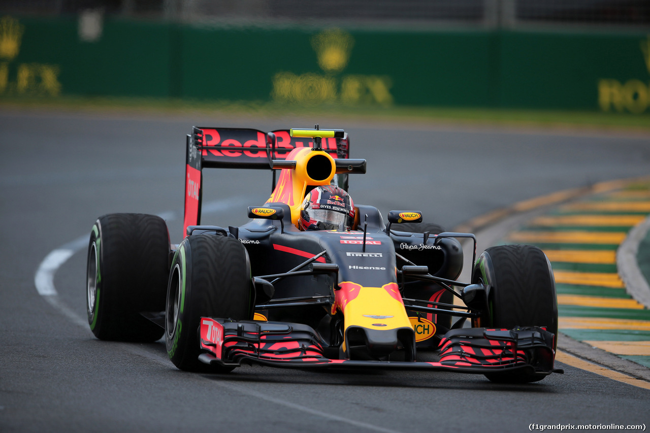 GP AUSTRALIA, 18.03.2016 - Prove Libere 1, Daniil Kvyat (RUS) Red Bull Racing RB12