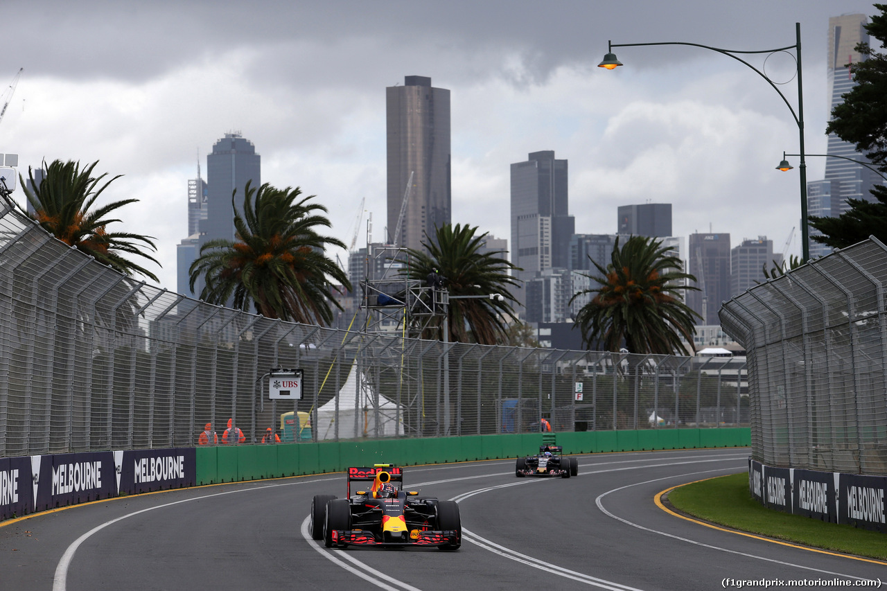 GP AUSTRALIA, 18.03.2016 - Prove Libere 1, Daniil Kvyat (RUS) Red Bull Racing RB12