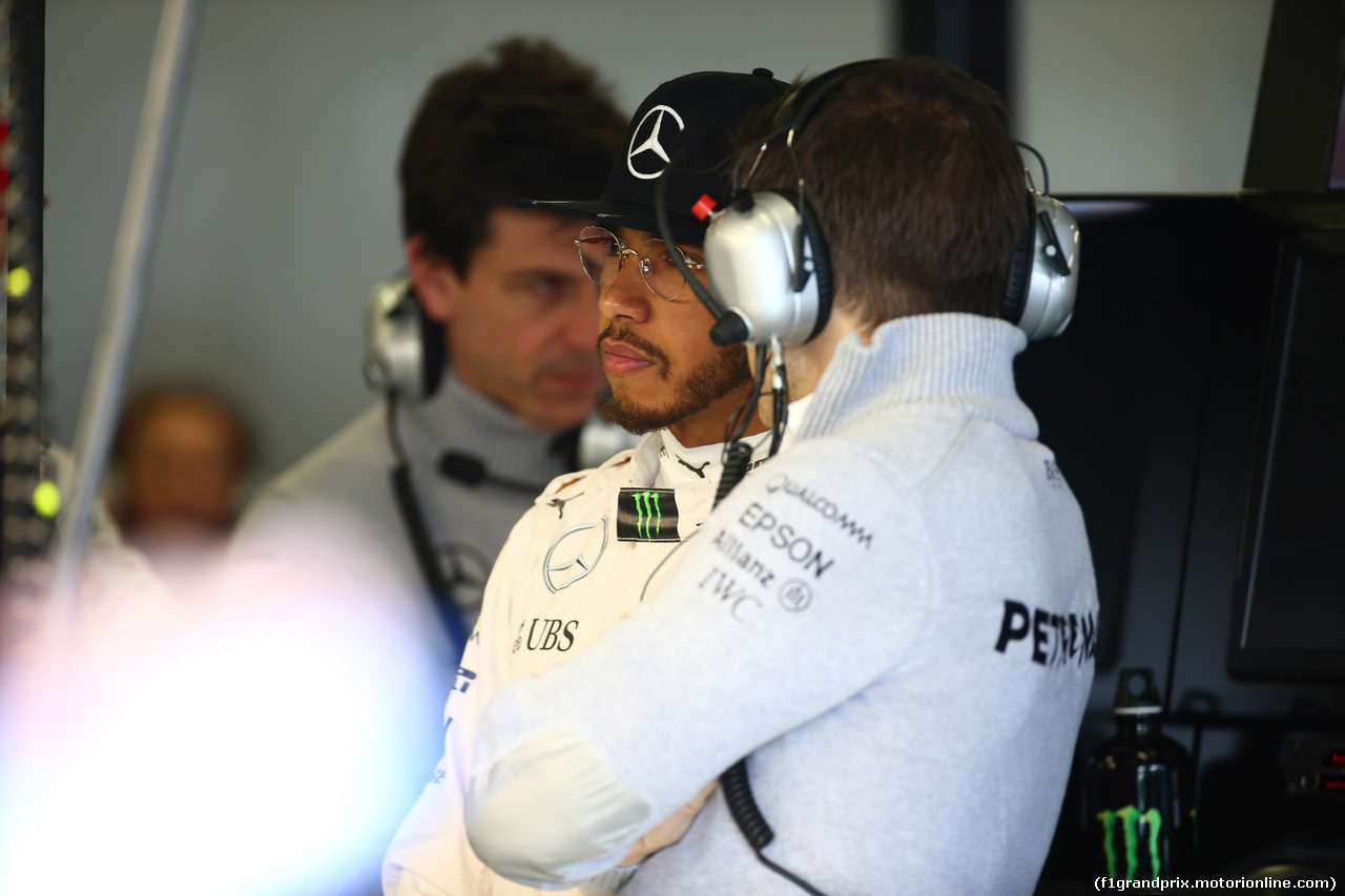 GP AUSTRALIA, 18.03.2016 - Prove Libere 1, Lewis Hamilton (GBR) Mercedes AMG F1 W07 Hybrid