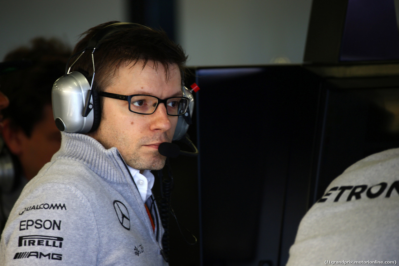 GP AUSTRALIA, 18.03.2016 - Prove Libere 1, Peter Bonnington (GBR) Mercedes AMG F1 Gara Engineer