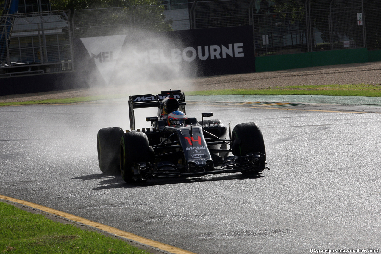 GP AUSTRALIA, 18.03.2016 - Prove Libere 2, Fernando Alonso (ESP) McLaren Honda MP4-31