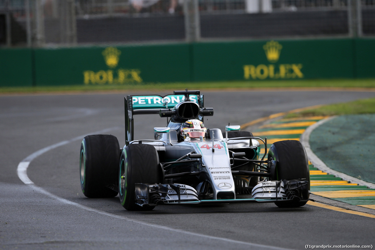 GP AUSTRALIA, 18.03.2016 - Prove Libere 2, Lewis Hamilton (GBR) Mercedes AMG F1 W07 Hybrid