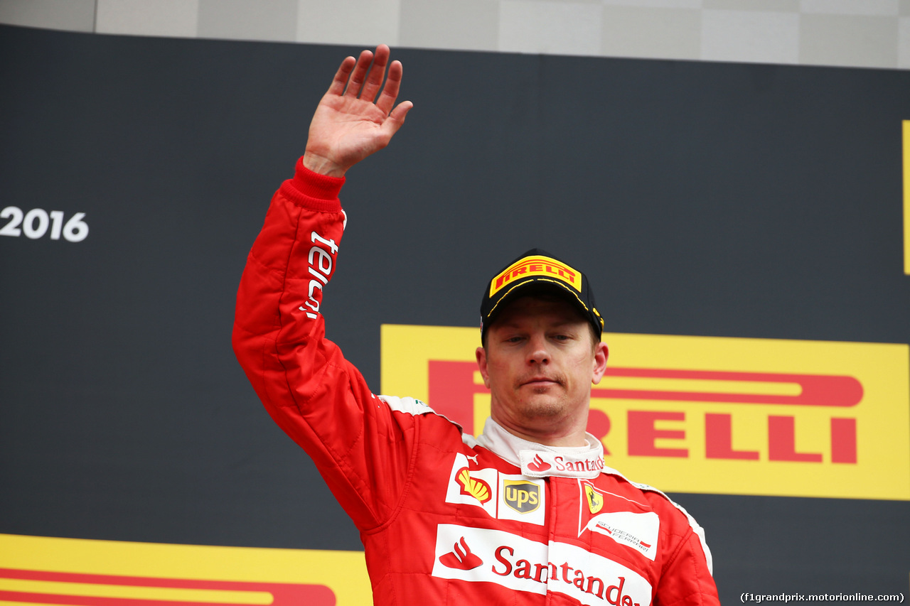 GP AUSTRIA, 03.07.2016 - Gara, Kimi Raikkonen (FIN) Ferrari celebrates his third position on the podium.