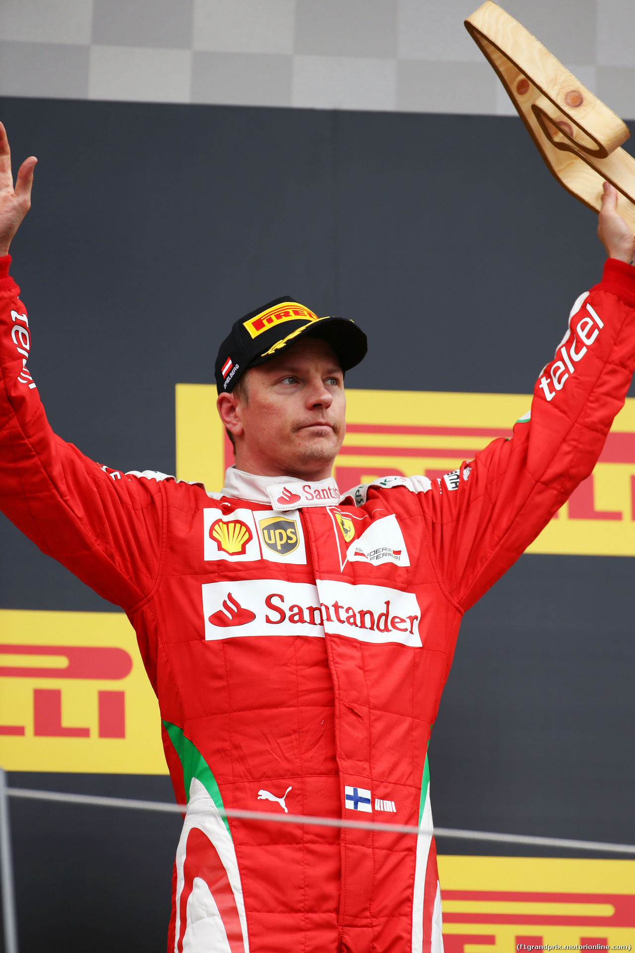 GP AUSTRIA, 03.07.2016 - Gara, Kimi Raikkonen (FIN) Ferrari celebrates his third position on the podium.