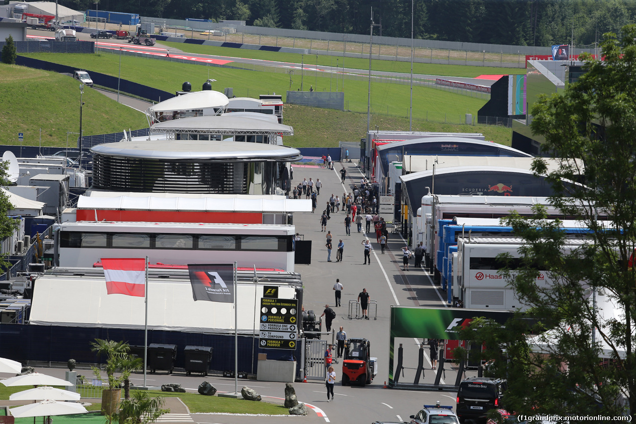 GP AUSTRIA, 30.06.2016- Paddock