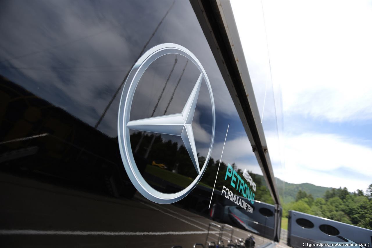 GP AUSTRIA, 30.06.2016- Mercedes Logo