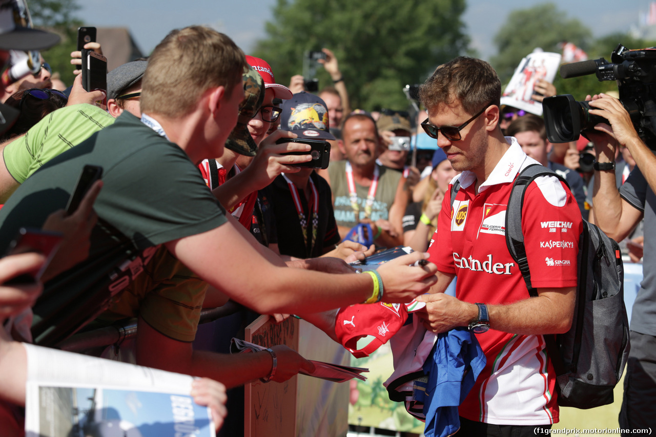 GP AUSTRIA, 02.07.2016 - Autograph session, Sebastian Vettel (GER) Ferrari SF16-H