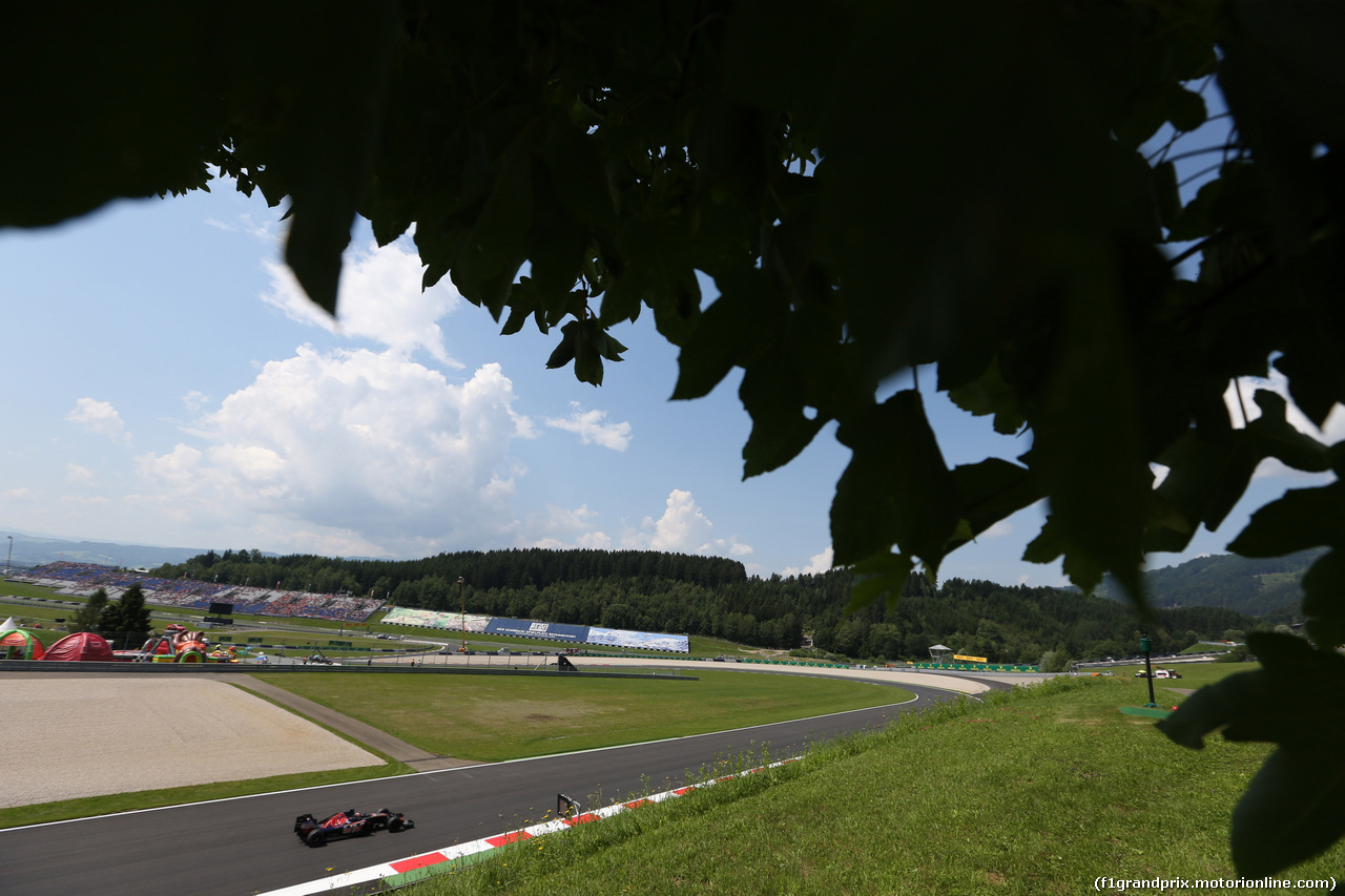 GP AUSTRIA, 02.07.2016 Prove Libere 3, Daniil Kvyat (RUS) Scuderia Toro Rosso STR11