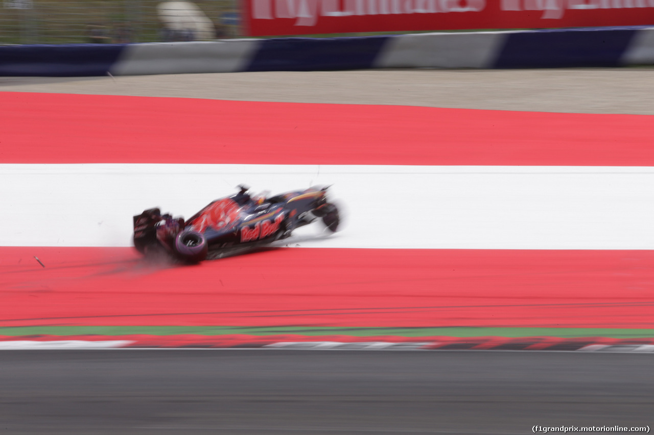 GP AUSTRIA, 02.07.2016 - Qualifiche Session, Daniil Kvyat (RUS) Scuderia Toro Rosso STR11