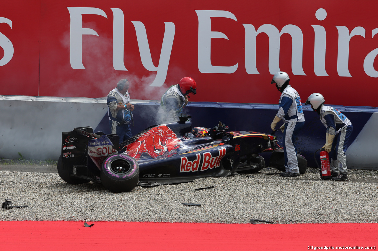GP AUSTRIA, 02.07.2016 - Qualifiche Session, Daniil Kvyat (RUS) Scuderia Toro Rosso STR11