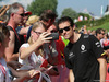 GP AUSTRIA, 02.07.2016 - Autograph session, Jolyon Palmer (GBR) Renault Sport F1 Team RS16