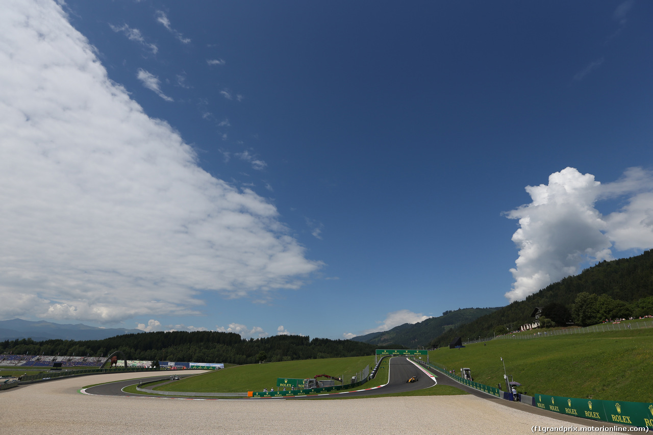 GP AUSTRIA, 01.07.2016 - free Practice 1, Kevin Magnussen (DEN) Renault Sport F1 Team RS16