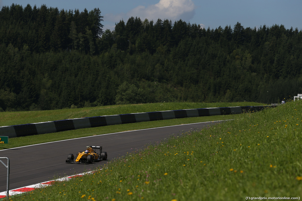 GP AUSTRIA, 01.07.2016 - free Practice 1, Jolyon Palmer (GBR) Renault Sport F1 Team RS16