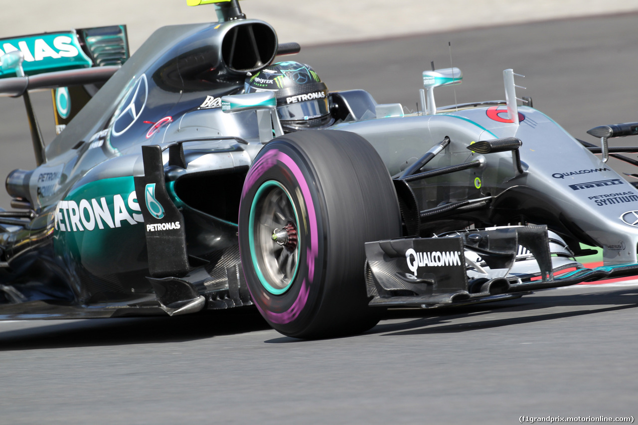 GP AUSTRIA, 01.07.2016 - Prove Libere 1, Nico Rosberg (GER) Mercedes AMG F1 W07 Hybrid
