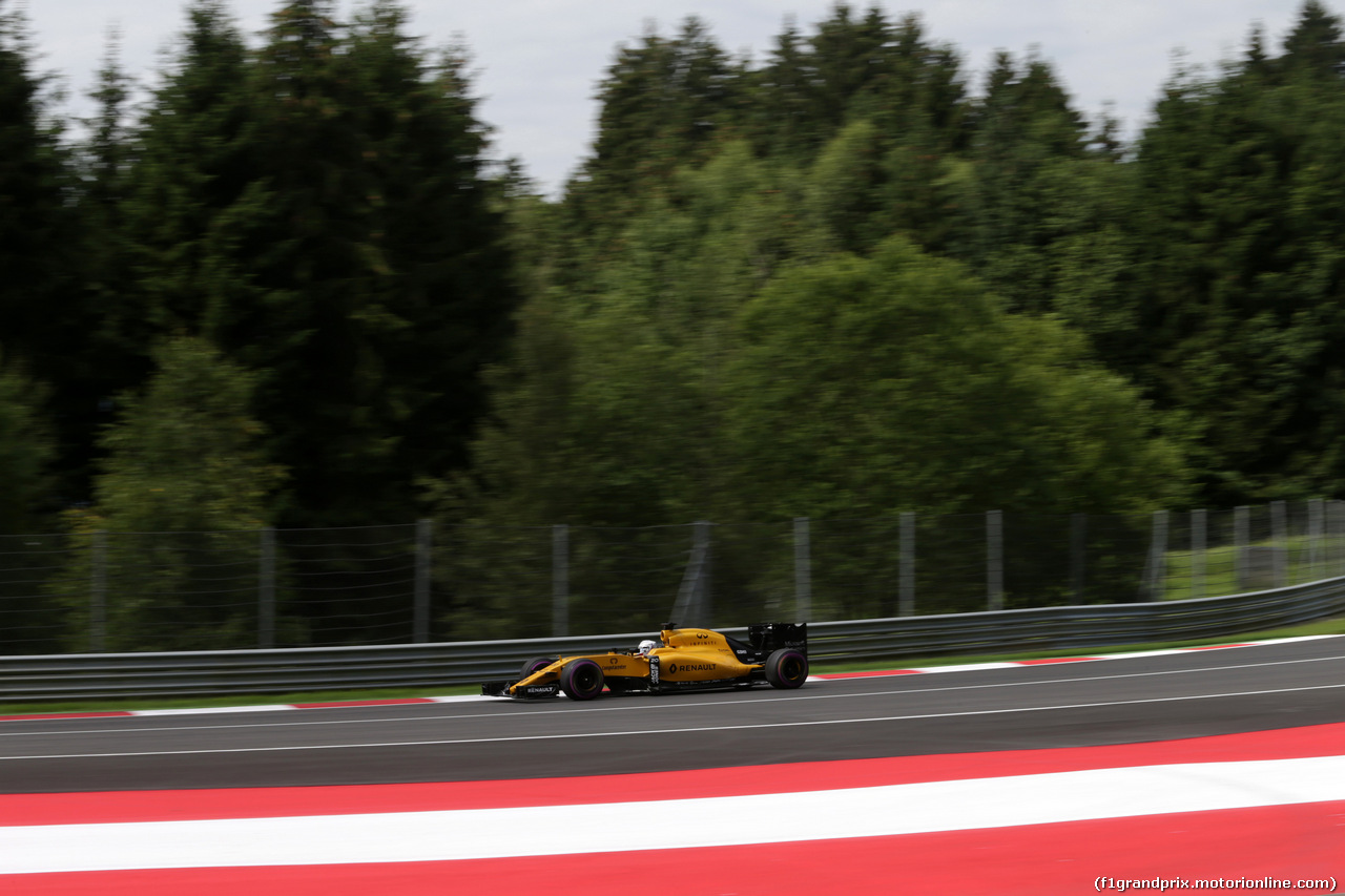 GP AUSTRIA, 01.07.2016 - Prove Libere 1, Kevin Magnussen (DEN) Renault Sport F1 Team RS16
