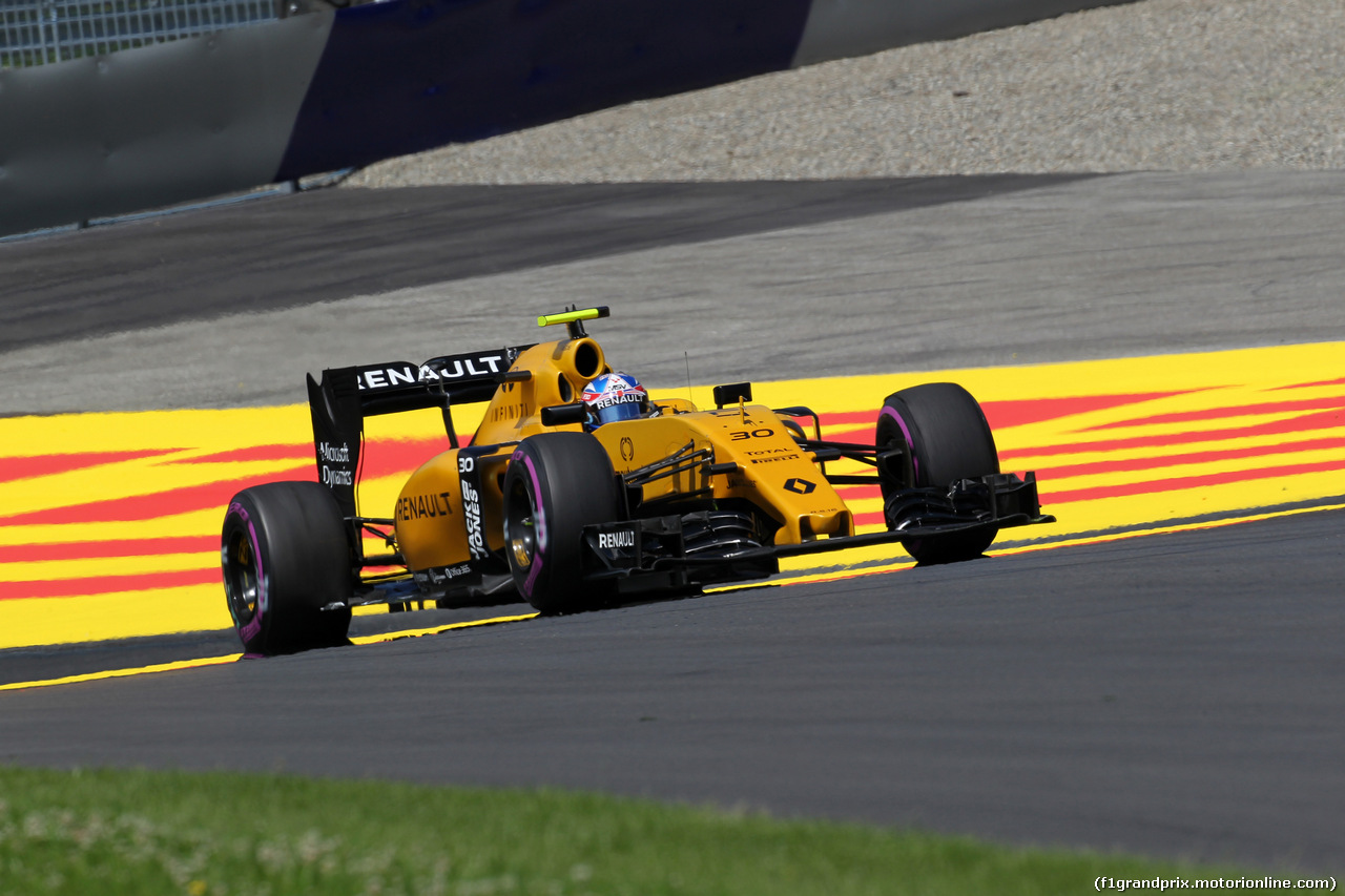 GP AUSTRIA, 01.07.2016 - Prove Libere 1, Jolyon Palmer (GBR) Renault Sport F1 Team RS16