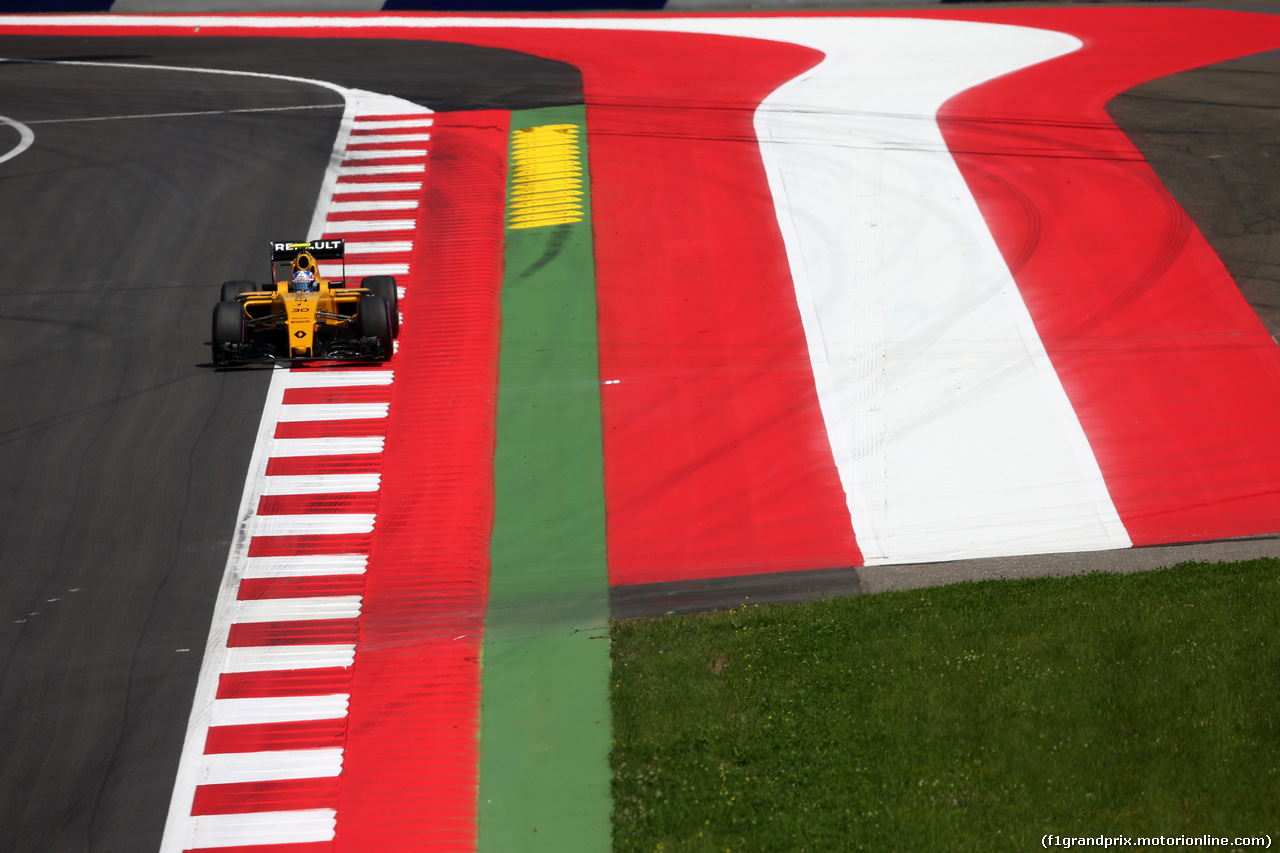 GP AUSTRIA, 01.07.2016 - Prove Libere 1, Jolyon Palmer (GBR) Renault Sport F1 Team RS16