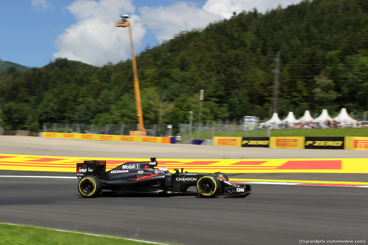 GP AUSTRIA, 01.07.2016 - Prove Libere 1, Fernando Alonso (ESP) McLaren Honda MP4-31