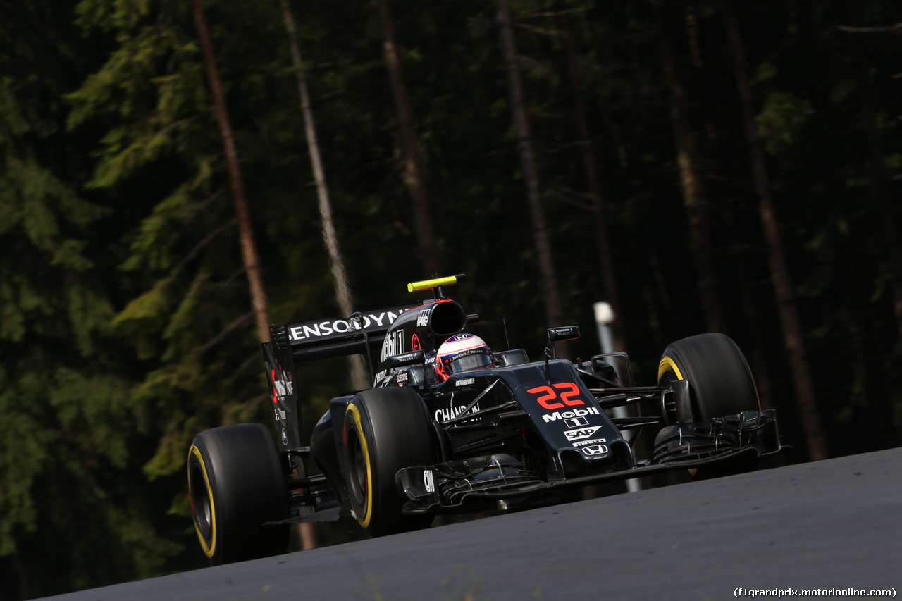 GP AUSTRIA, 01.07.2016 Prove Libere 2, Jenson Button (GBR) McLaren Honda MP4-31
