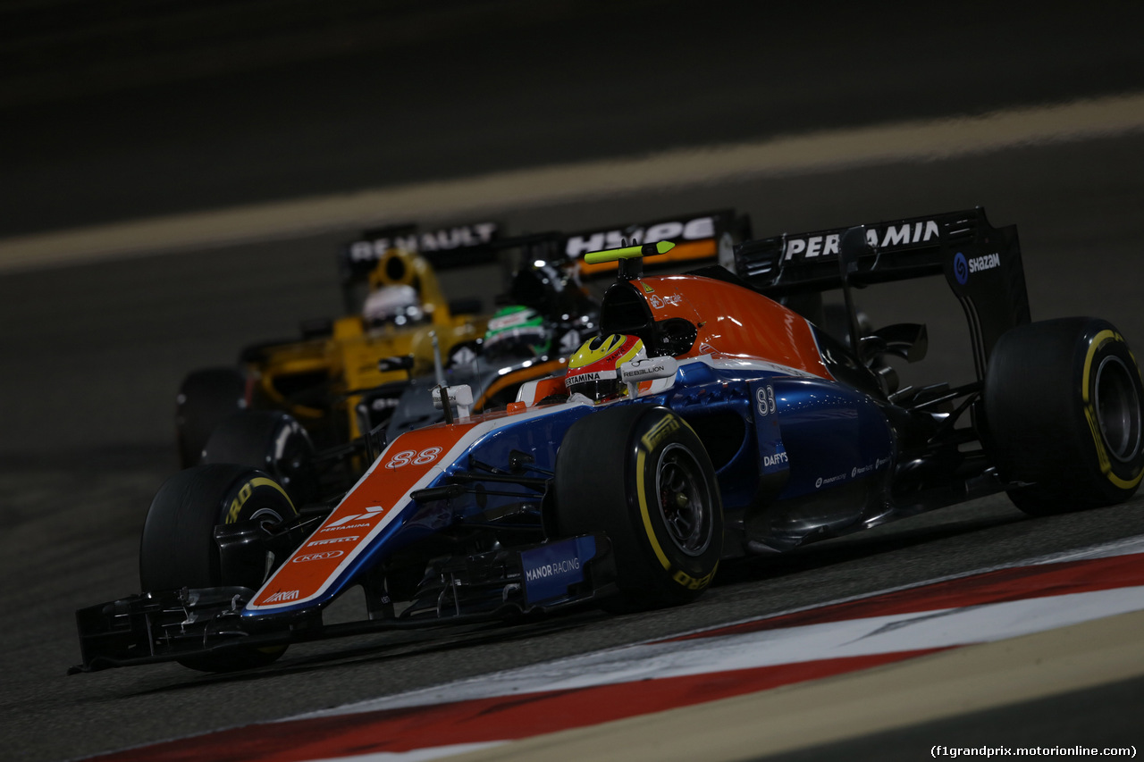 GP BAHRAIN, 03.04.2016 - Gara, Rio Haryanto (IND) Manor Racing MRT05