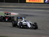 GP BAHRAIN, 03.04.2016 - Gara, Felipe Massa (BRA) Williams FW38 davanti a Stoffel Vandoorne (BEL) McLaren Test e Reserve Driver