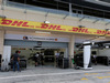 GP BAHRAIN, 31.03.2016 - The pit garage of Fernando Alonso (ESP) McLaren Honda MP4-31