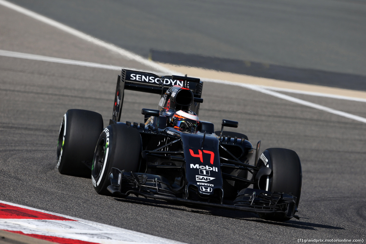 GP BAHRAIN, 02.04.2016 - Prove Libere 3, Stoffel Vandoorne (BEL) McLaren Test e Reserve Driver
