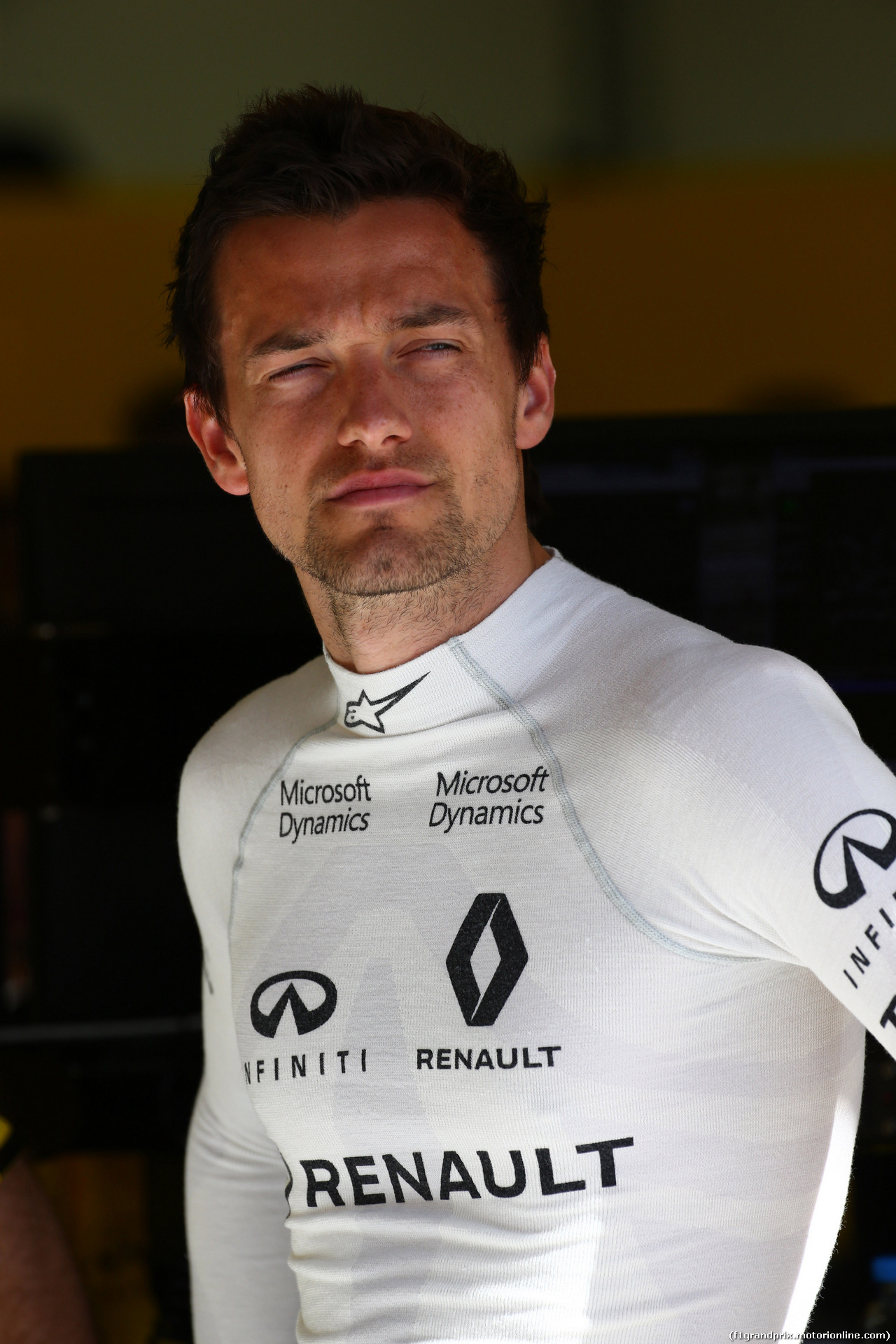 GP BAHRAIN, 02.04.2016 - Prove Libere 3, Jolyon Palmer (GBR) Renault Sport F1 Team RS16