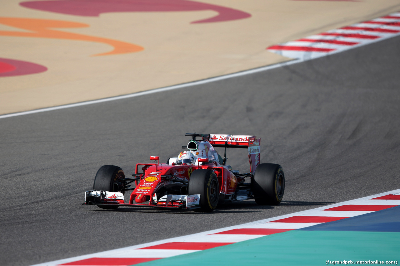 GP BAHRAIN, 02.04.2016 - Prove Libere 3, Sebastian Vettel (GER) Ferrari SF16-H