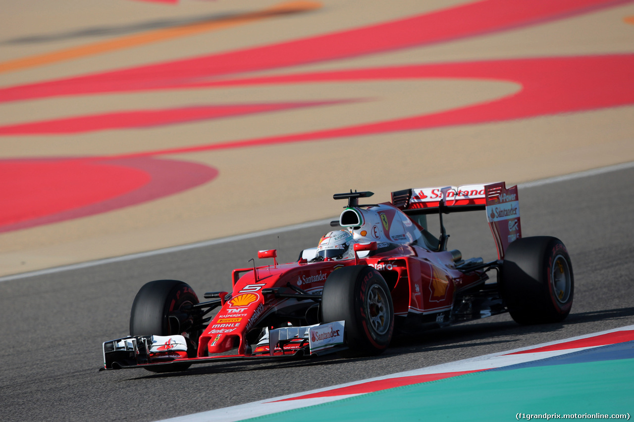 GP BAHRAIN, 02.04.2016 - Prove Libere 3, Sebastian Vettel (GER) Ferrari SF16-H