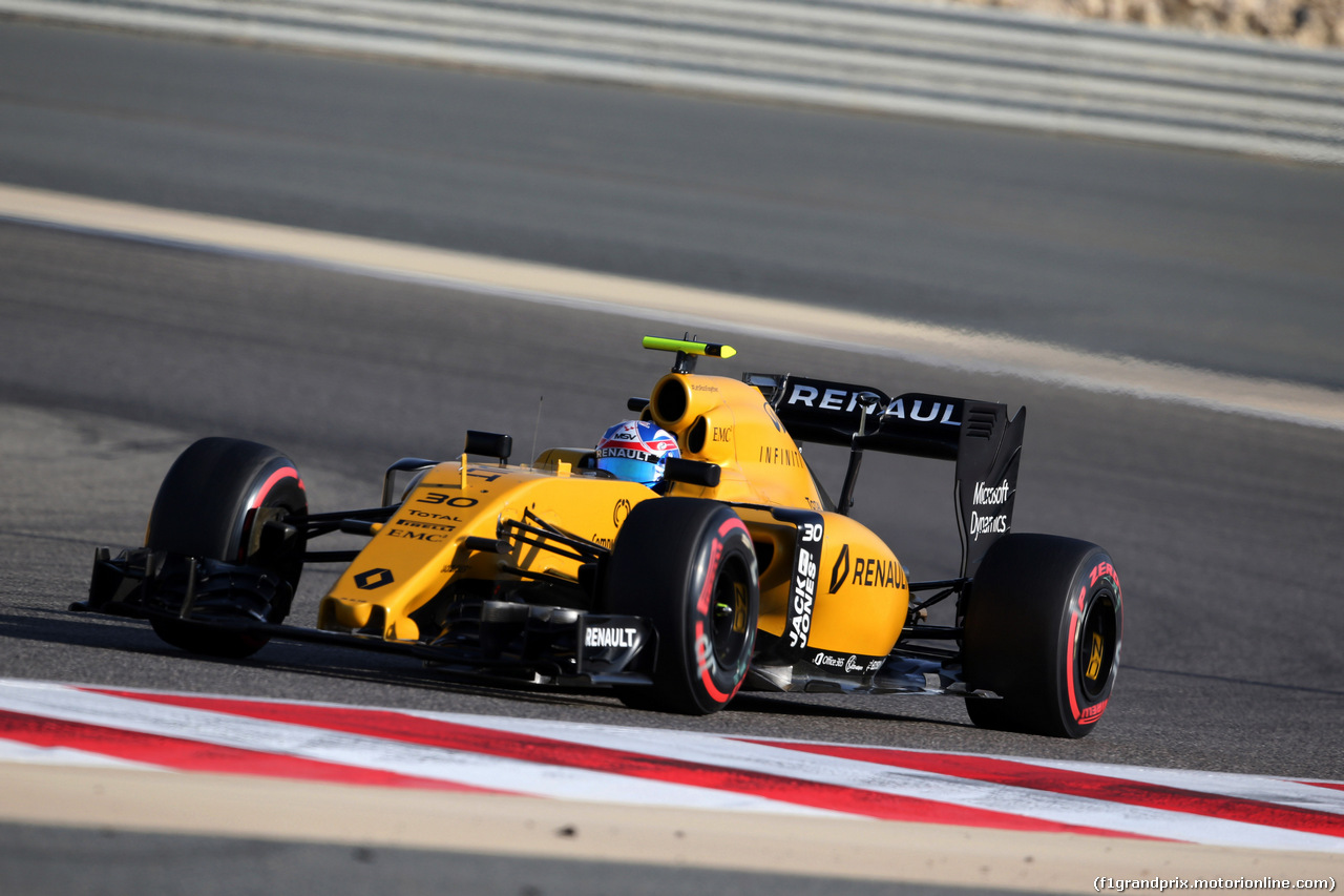 GP BAHRAIN, 02.04.2016 - Prove Libere 3, Jolyon Palmer (GBR) Renault Sport F1 Team RS16