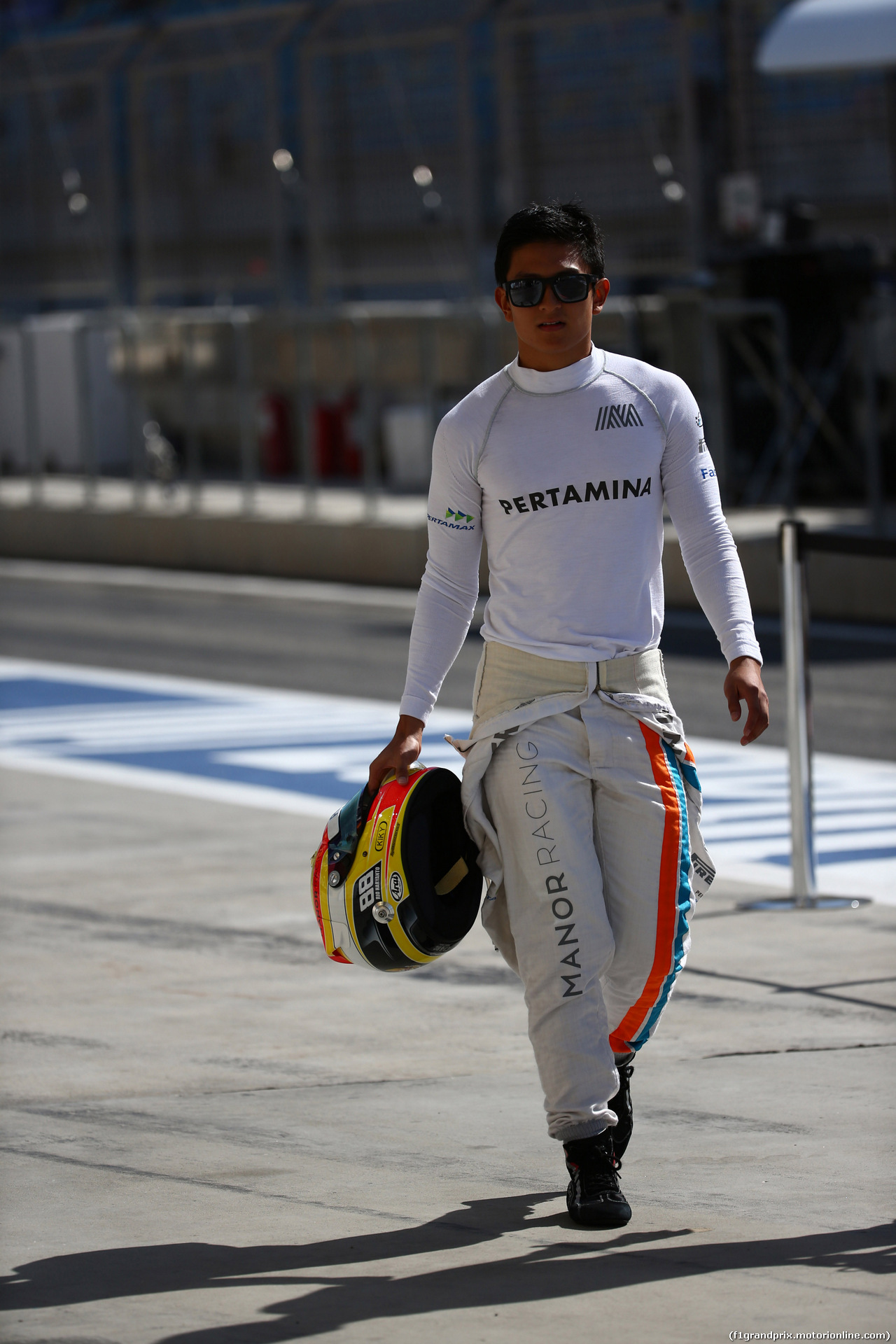 GP BAHRAIN, 02.04.2016 - Prove Libere 3, Rio Haryanto (IND) Manor Racing MRT05
