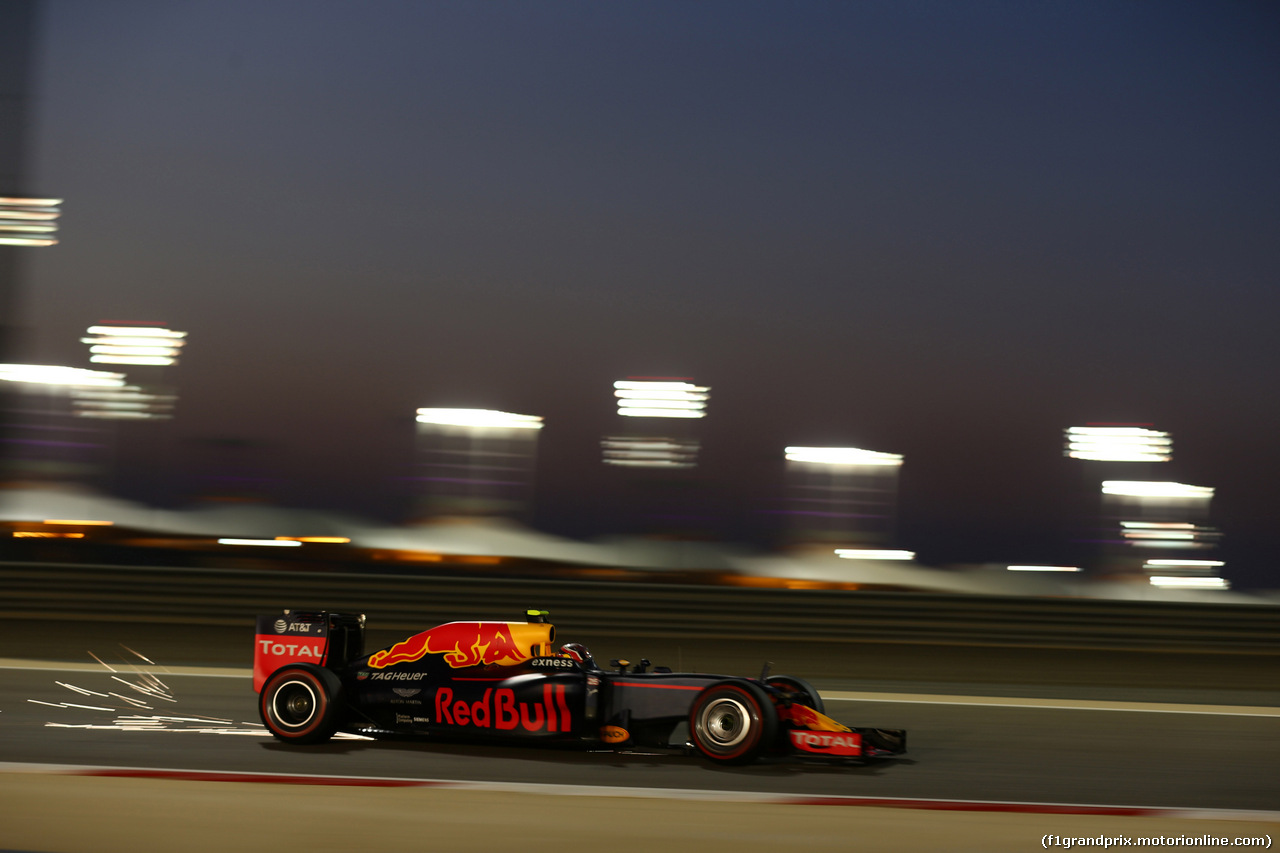 GP BAHRAIN, 02.04.2016 - Qualifiche, Daniil Kvyat (RUS) Red Bull Racing RB12