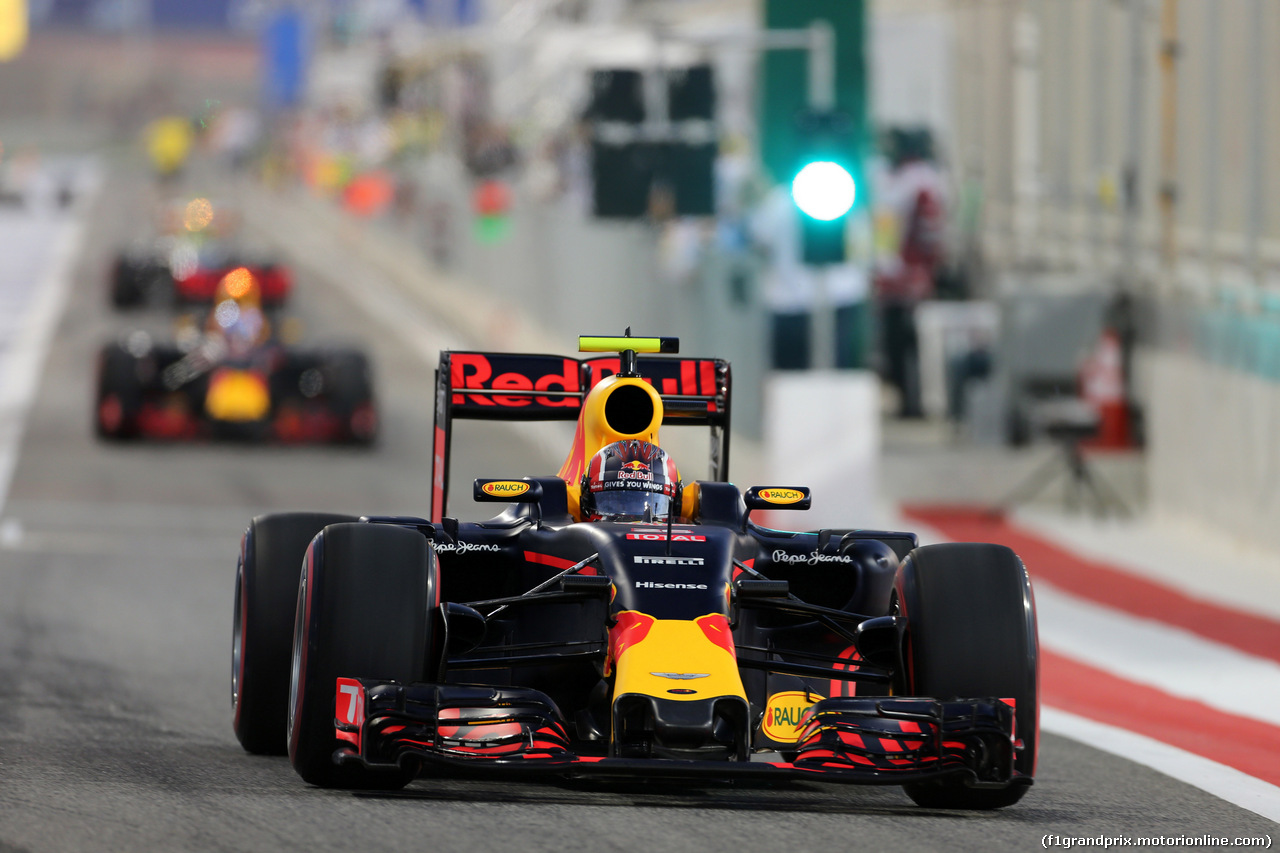 GP BAHRAIN, 02.04.2016 - Qualifiche, Daniil Kvyat (RUS) Red Bull Racing RB12
