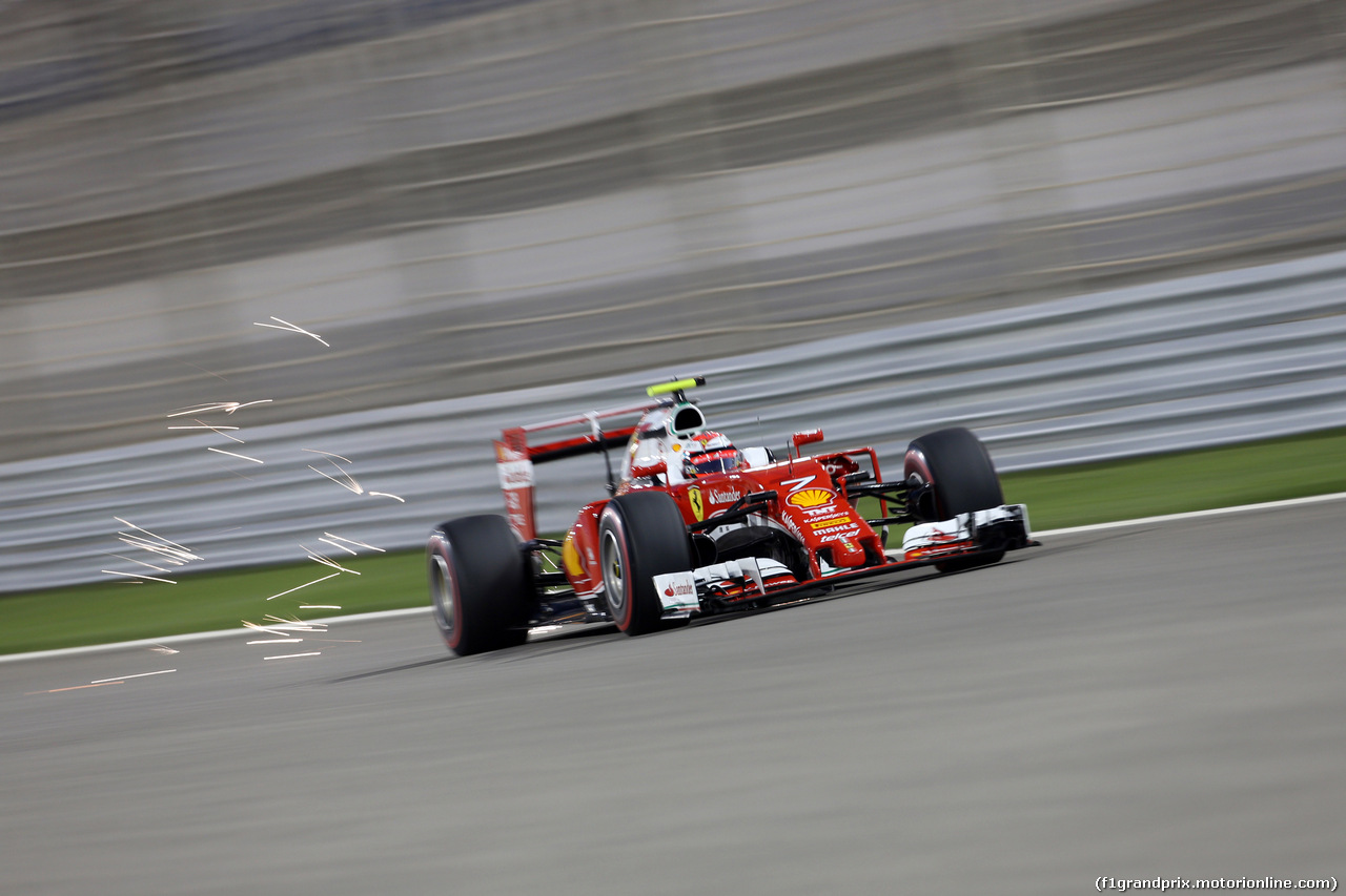 GP BAHRAIN, 02.04.2016 - Qualifiche, Kimi Raikkonen (FIN) Ferrari SF16-H