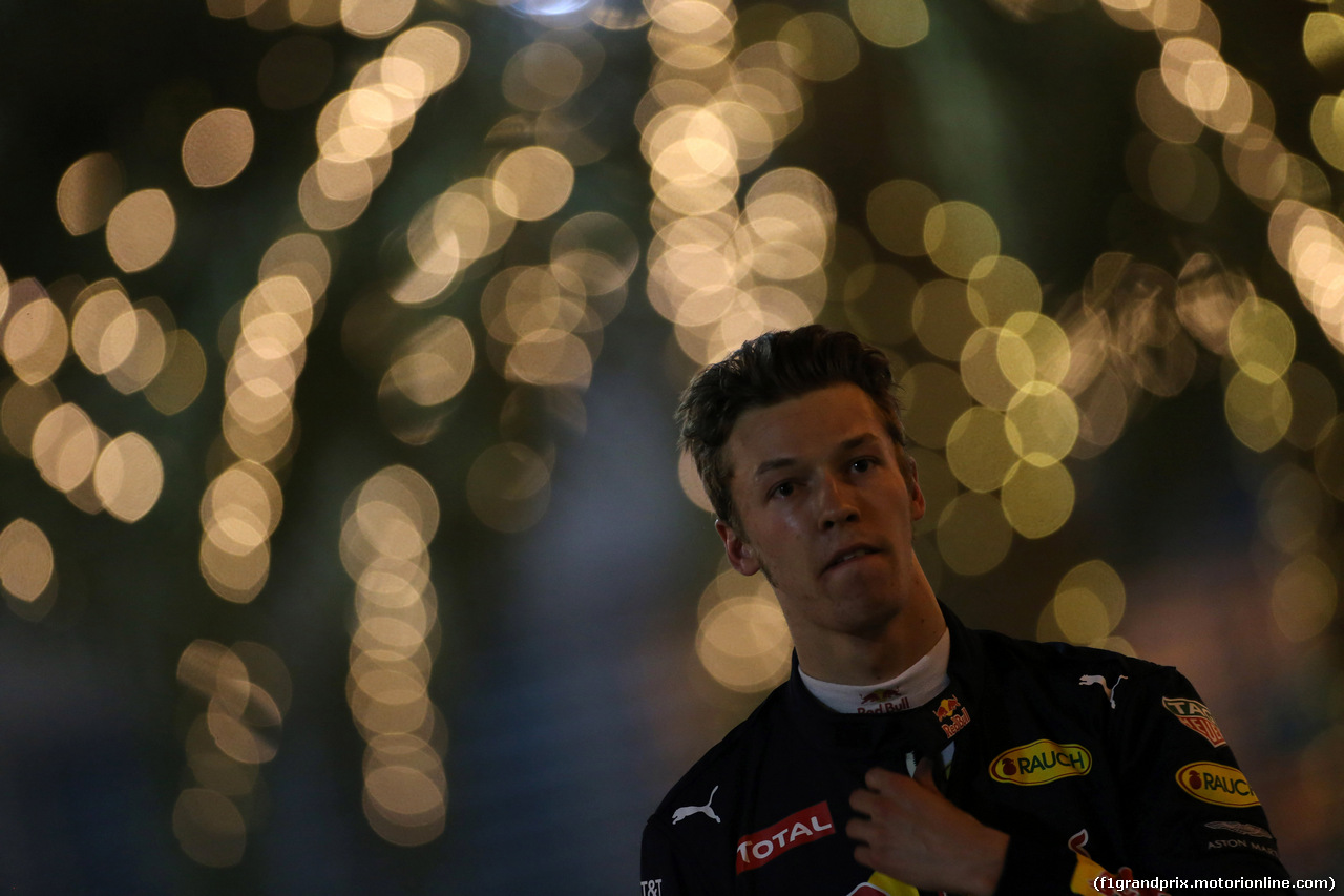 GP BAHRAIN, 02.04.2016 - Qualifiche, Daniil Kvyat (RUS) Red Bull Racing RB12