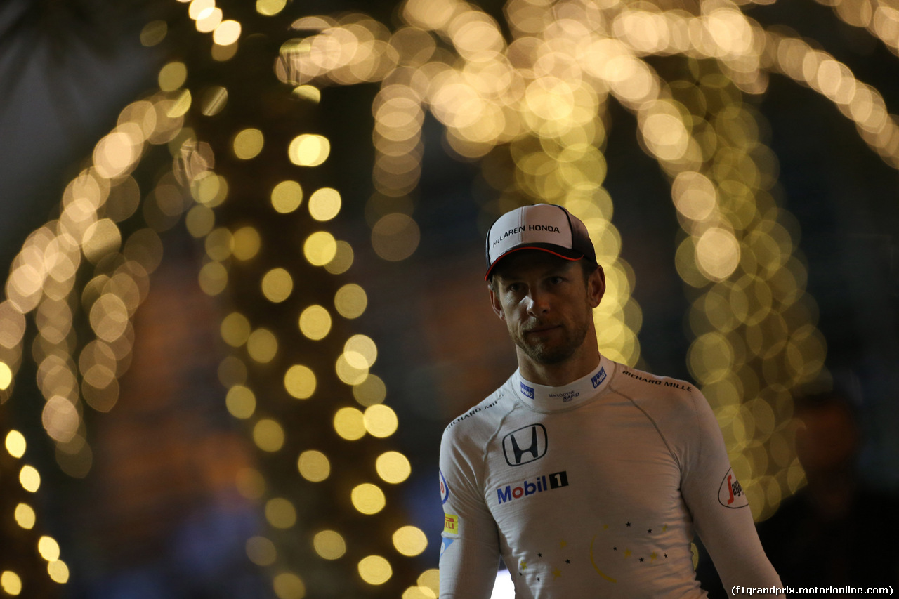 GP BAHRAIN, 02.04.2016 - Qualifiche, Jenson Button (GBR)  McLaren Honda MP4-31