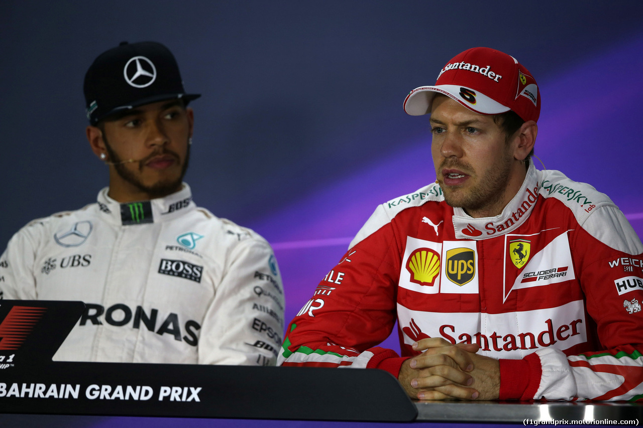 GP BAHRAIN, 02.04.2016 - Qualifiche, Conferenza Stampa, Lewis Hamilton (GBR) Mercedes AMG F1 W07 Hybrid e Sebastian Vettel (GER) Ferrari SF16-H