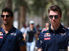 GP BAHRAIN, 02.04.2016 - Daniel Ricciardo (AUS) Red Bull Racing RB12 e Daniil Kvyat (RUS) Red Bull Racing RB12