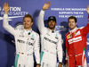 GP BAHRAIN, 02.04.2016 - Qualifiche, Lewis Hamilton (GBR) Mercedes AMG F1 W07 Hybrid pole position, secondo Nico Rosberg (GER) Mercedes AMG F1 W07 Hybrid e terzo Sebastian Vettel (GER) Ferrari SF16-H