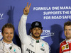 GP BAHRAIN, 02.04.2016 - Qualifiche, Lewis Hamilton (GBR) Mercedes AMG F1 W07 Hybrid pole position, secondo Nico Rosberg (GER) Mercedes AMG F1 W07 Hybrid e terzo Sebastian Vettel (GER) Ferrari SF16-H